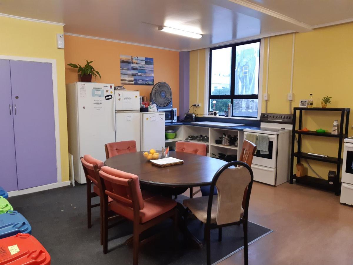 Ariki Backpackers Hostel New Plymouth Kültér fotó