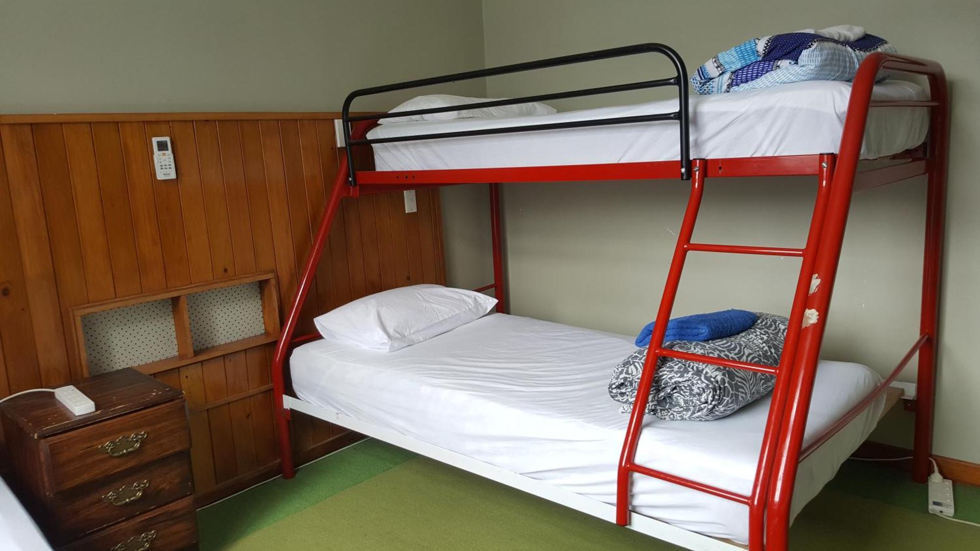 Ariki Backpackers Hostel New Plymouth Szoba fotó