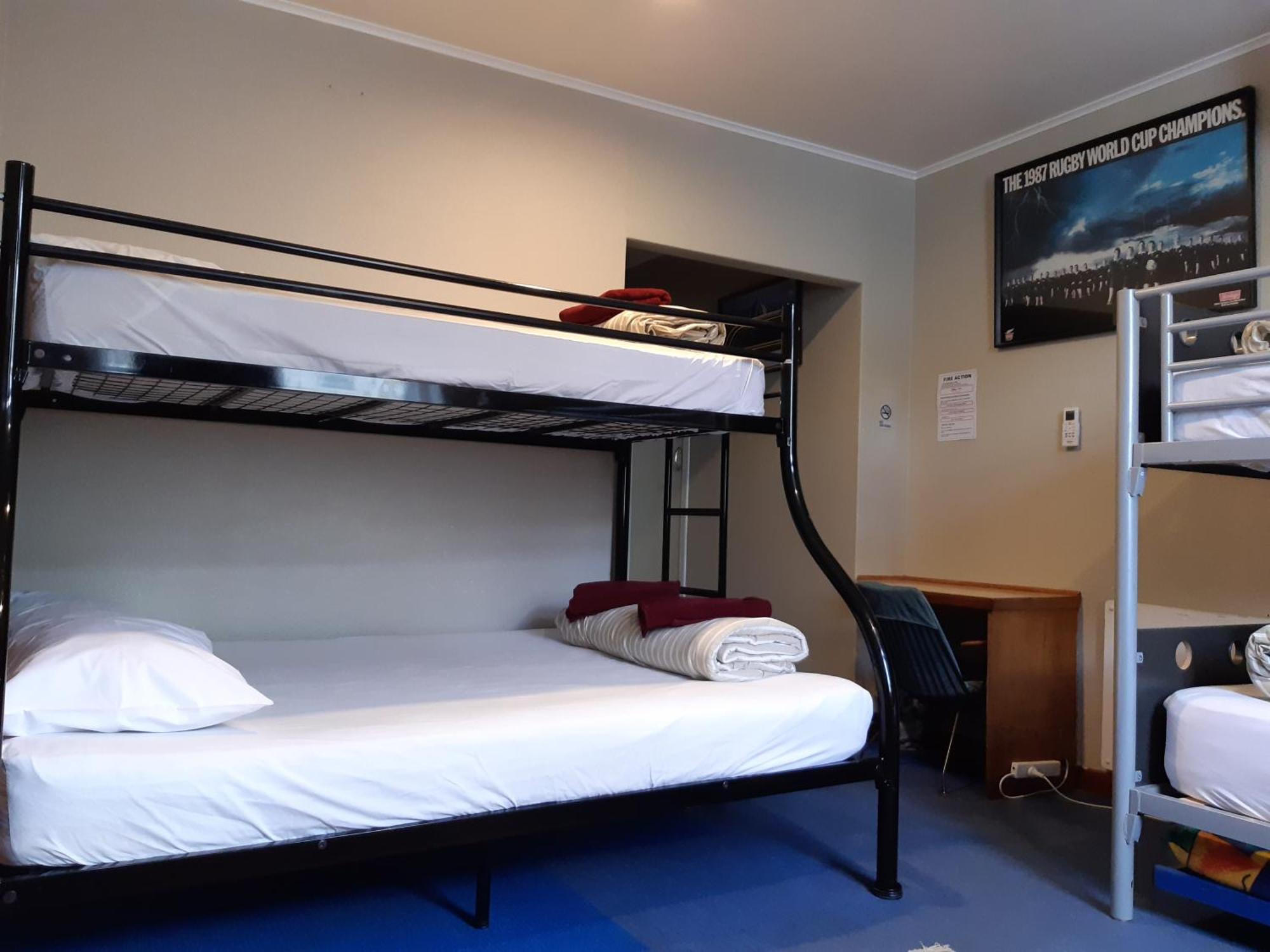 Ariki Backpackers Hostel New Plymouth Szoba fotó
