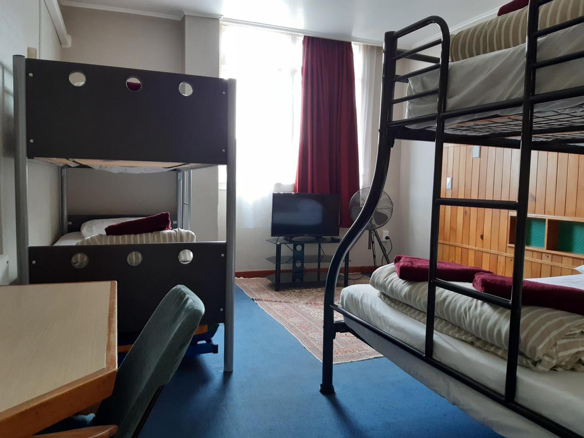 Ariki Backpackers Hostel New Plymouth Szoba fotó