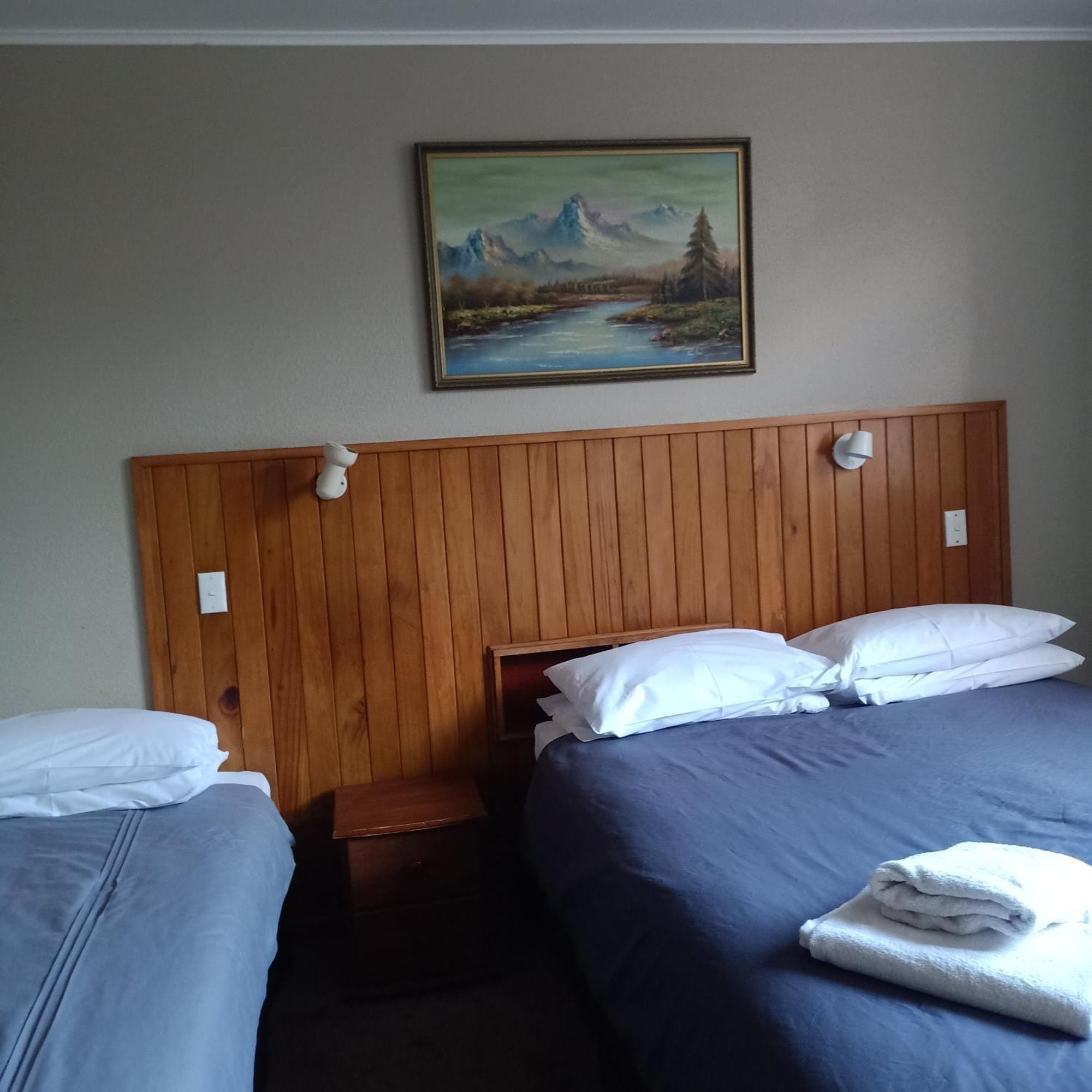 Ariki Backpackers Hostel New Plymouth Szoba fotó